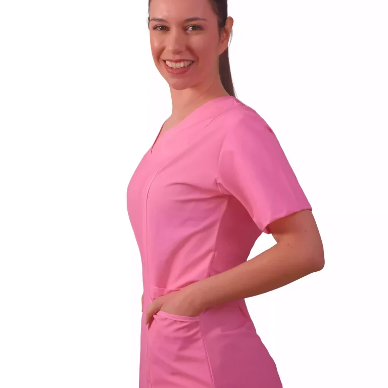 Top uniforme clínico diseño liso color rosado